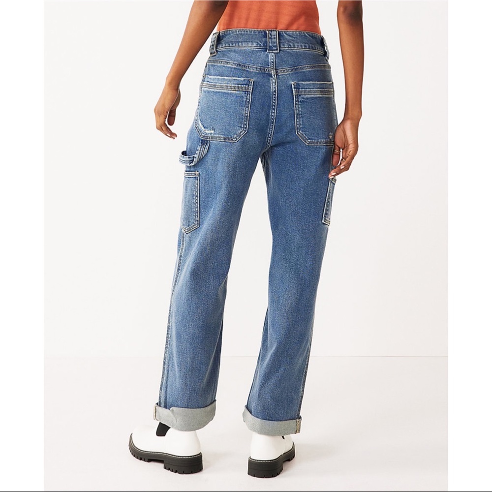 NWT SO Exposed Button Utility Denim Jeans Blue Juniors Size 5 / 27W - Picture 2 of 3